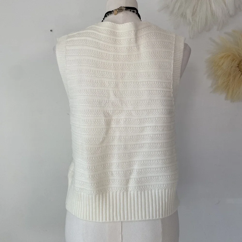 Unbranded Womens Boho Cottagecore Sweater Vest Size M/L Toggle Button Cable Knit